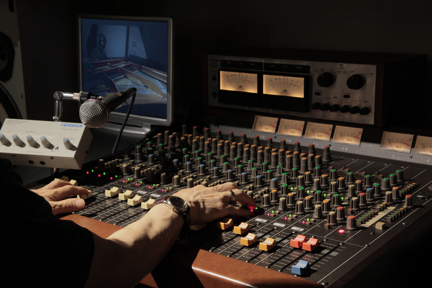 7 Things Every Music Producer Should Do